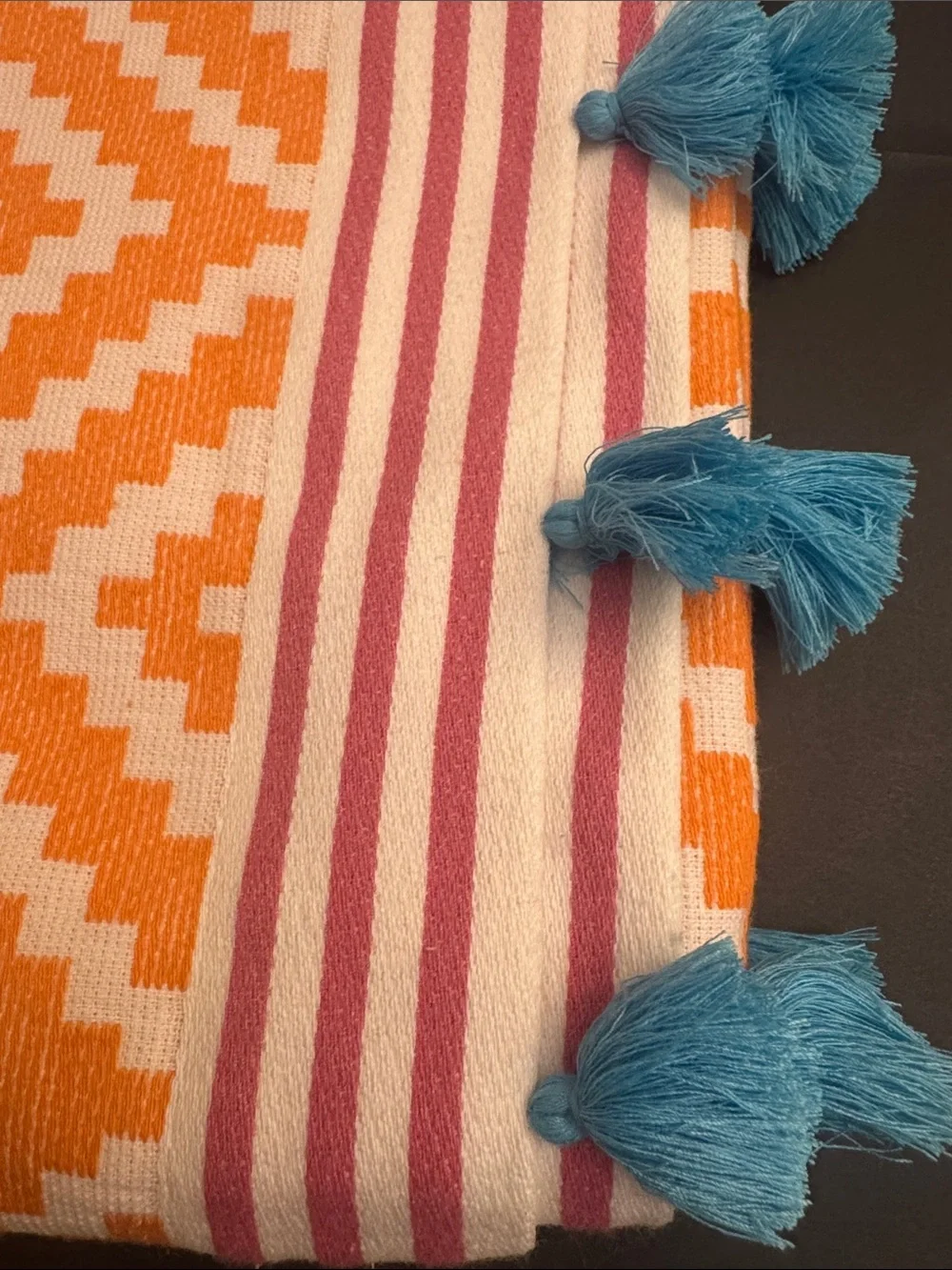 John Robshaw ALABAT HAMMAM/CORAL 100% Cotton Loop Beach Towel With Tassel Hem